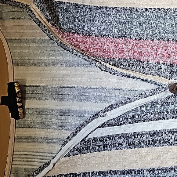 LG W5 oversized button up top anthropologie - Picture 7 of 8